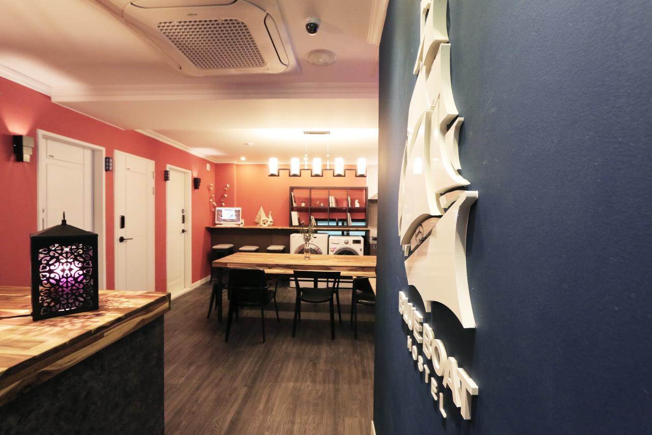 Blueboat Hostel Jeonju Exterior photo