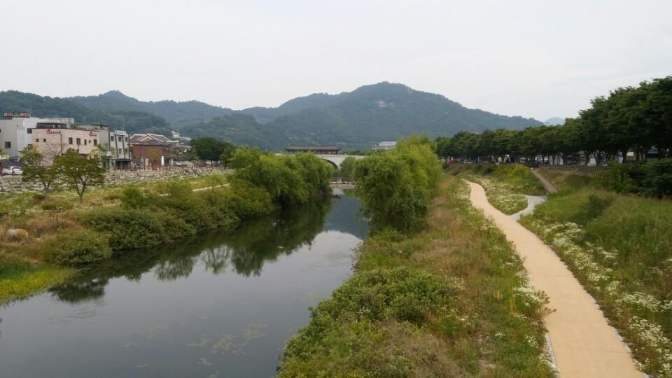 Blueboat Hostel Jeonju Exterior photo
