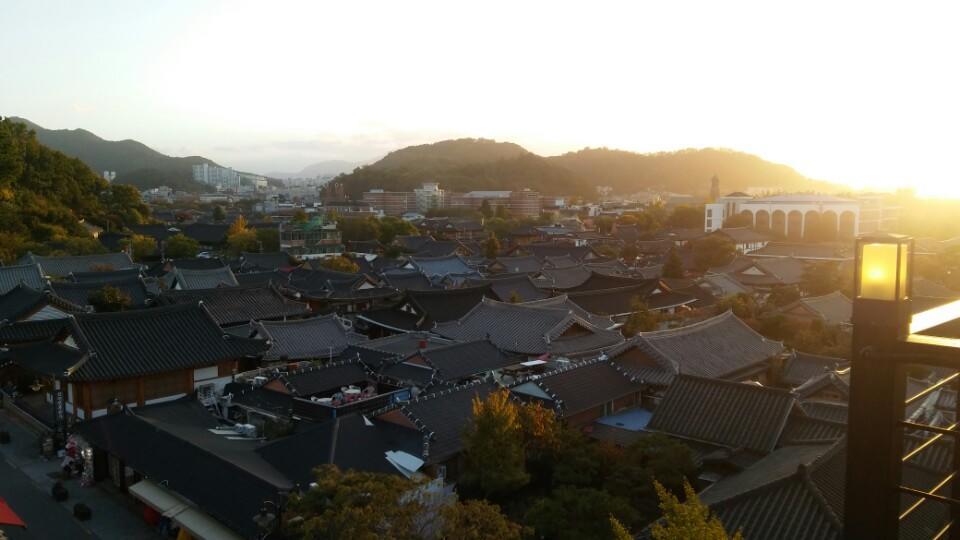 Blueboat Hostel Jeonju Exterior photo