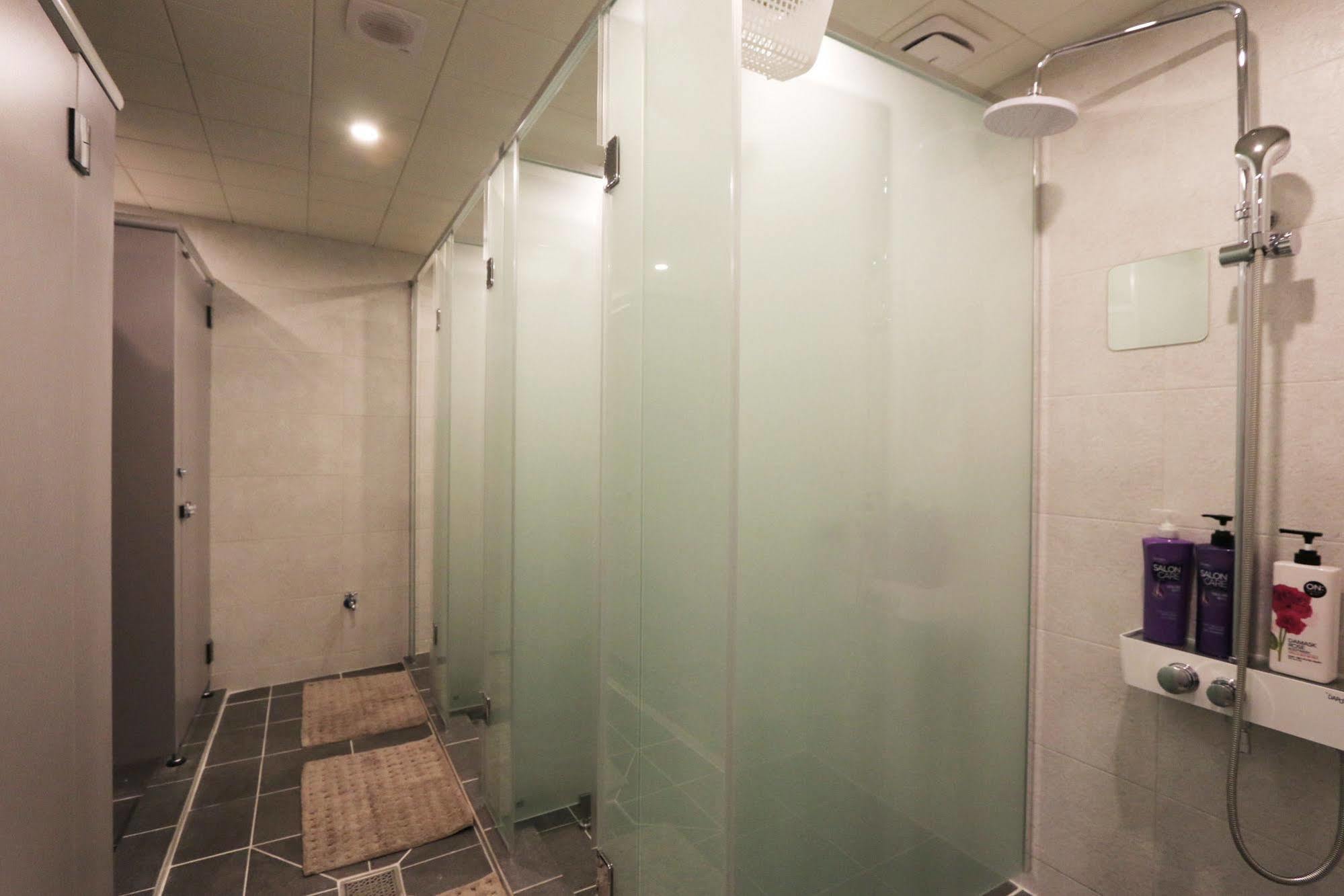 Blueboat Hostel Jeonju Exterior photo