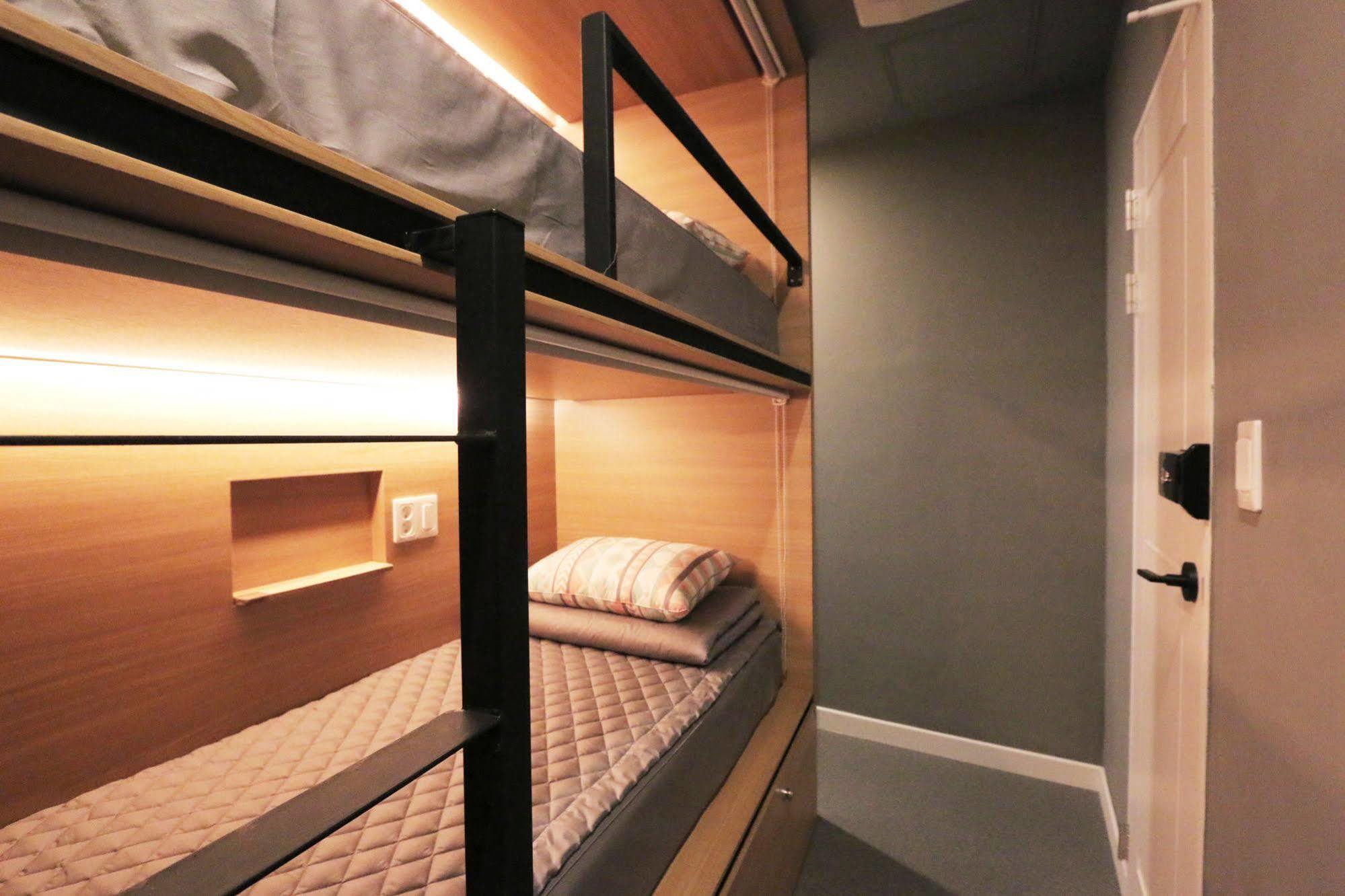 Blueboat Hostel Jeonju Exterior photo