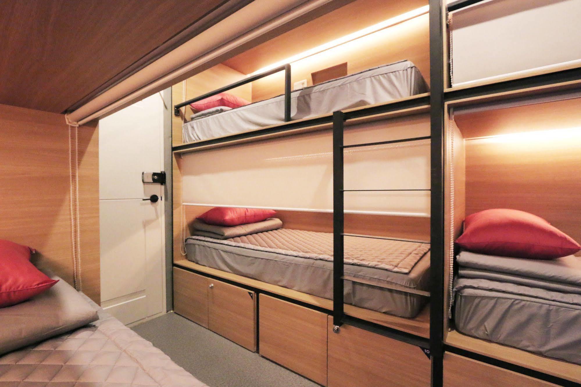 Blueboat Hostel Jeonju Exterior photo